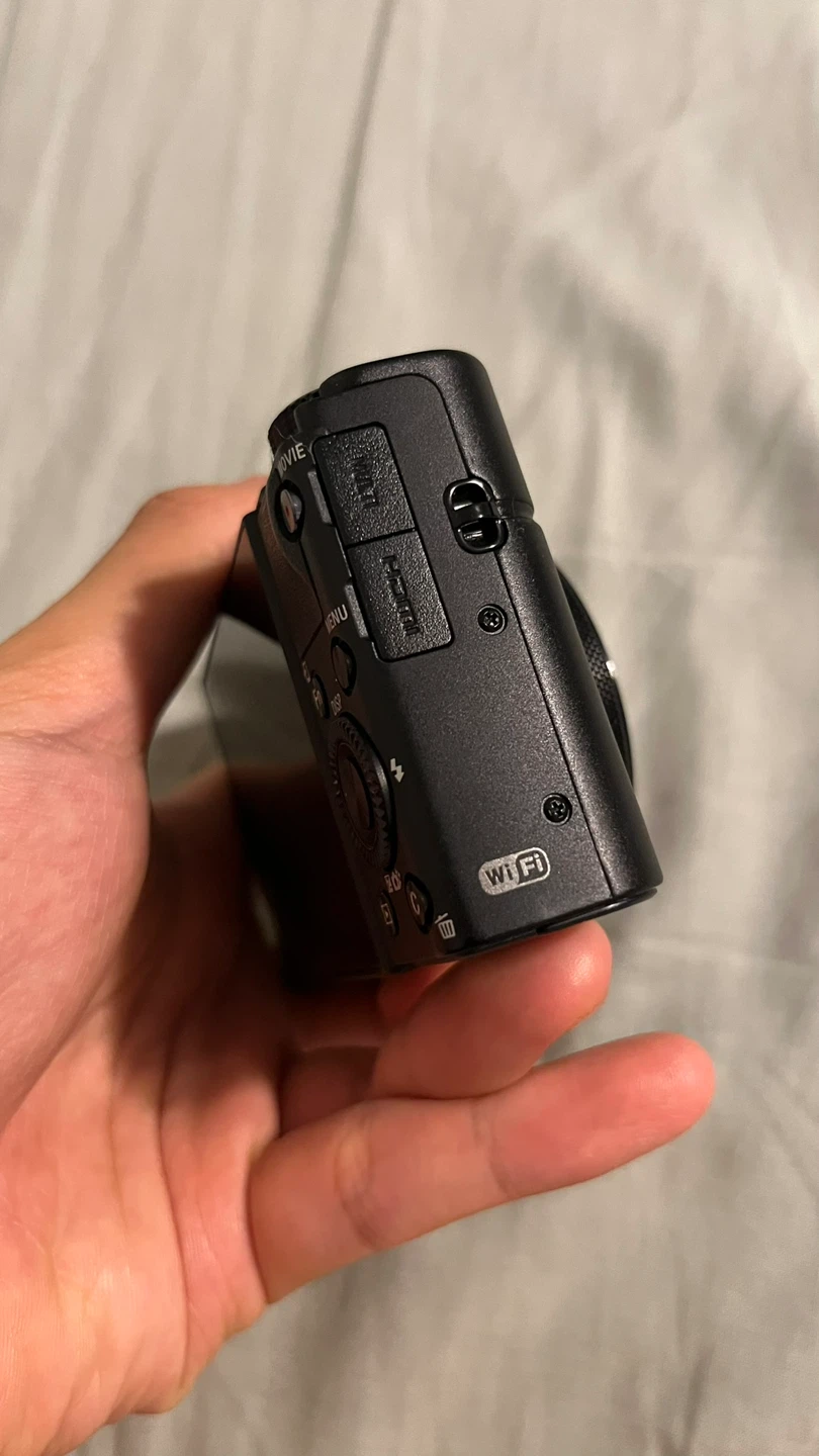 Sony RX100 mark 4 camera - photo 4