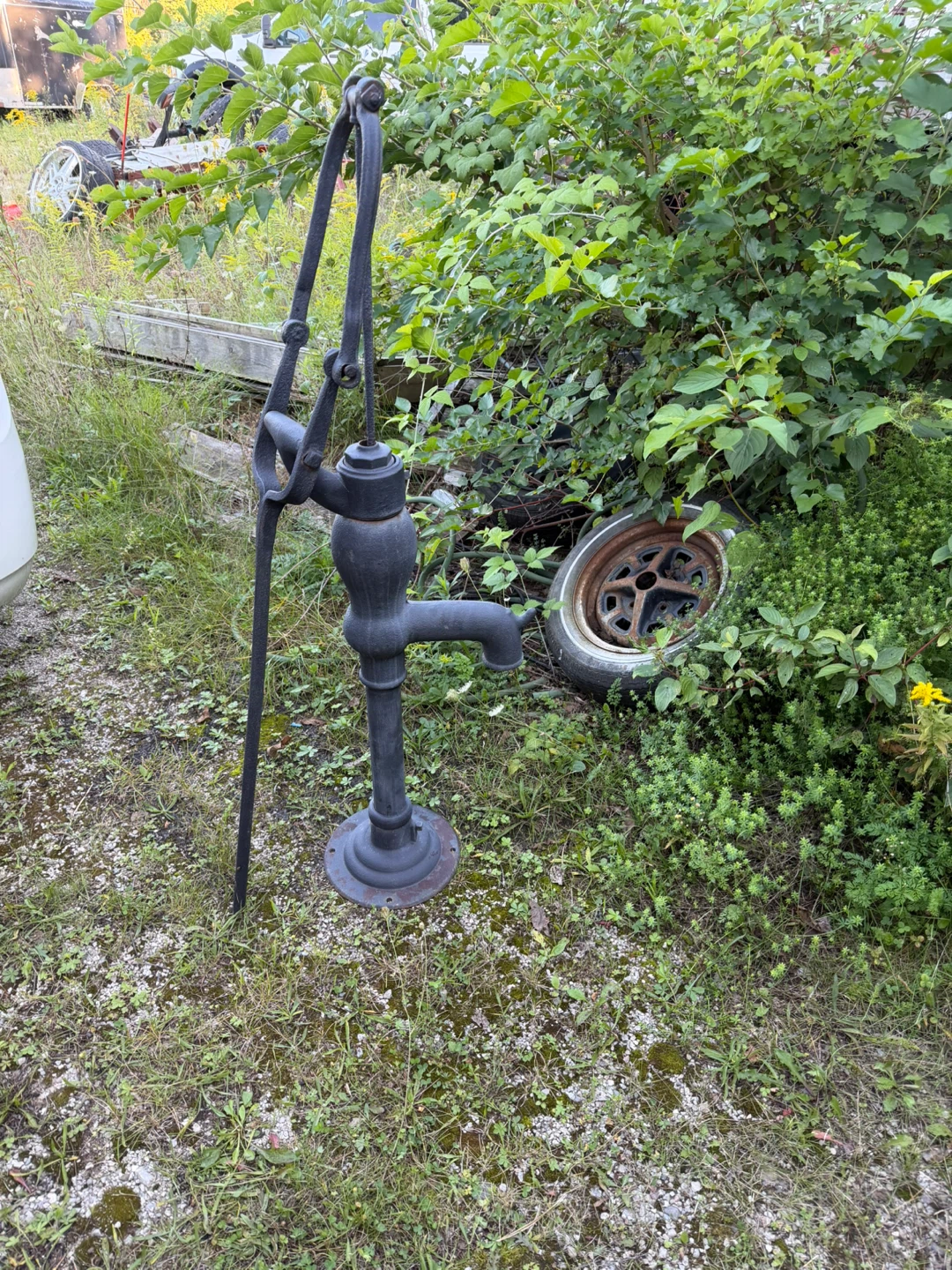 Vintage Cast Iron Hand Water Pump