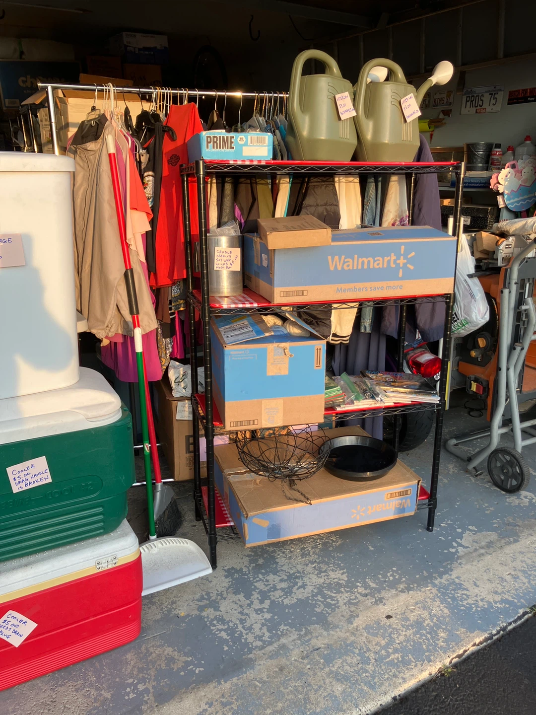 GARAGE/YARD SALE - photo 5