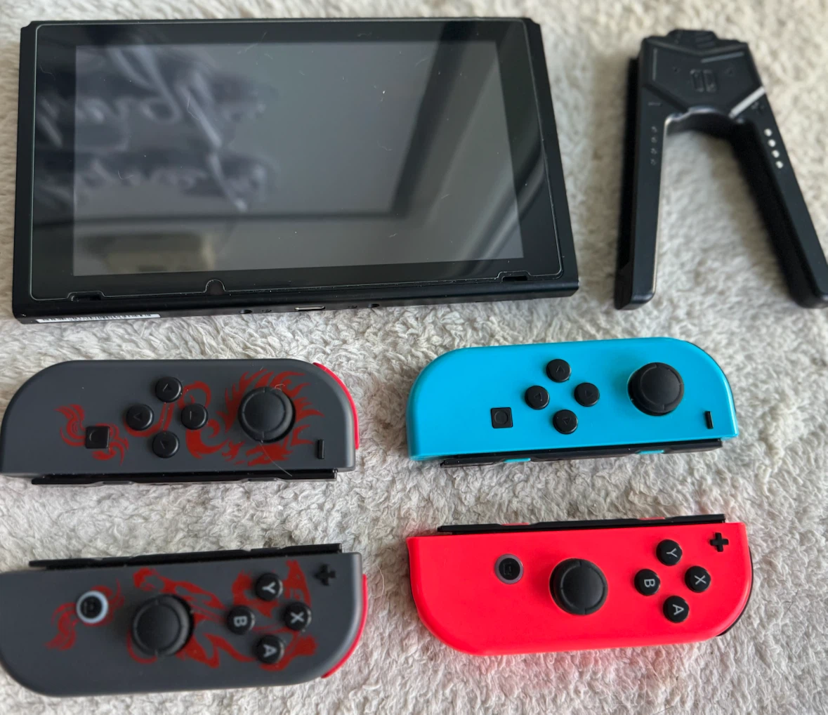 Nintendo Switch Console - photo 2