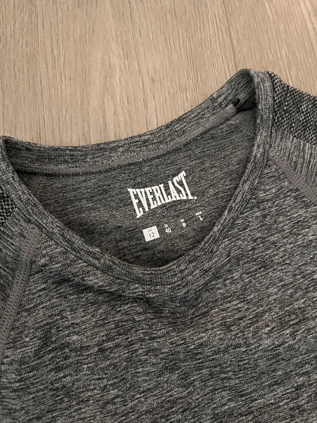 Everlast Womens Seamless Crop Long Sleeve and leggings - photo 2
