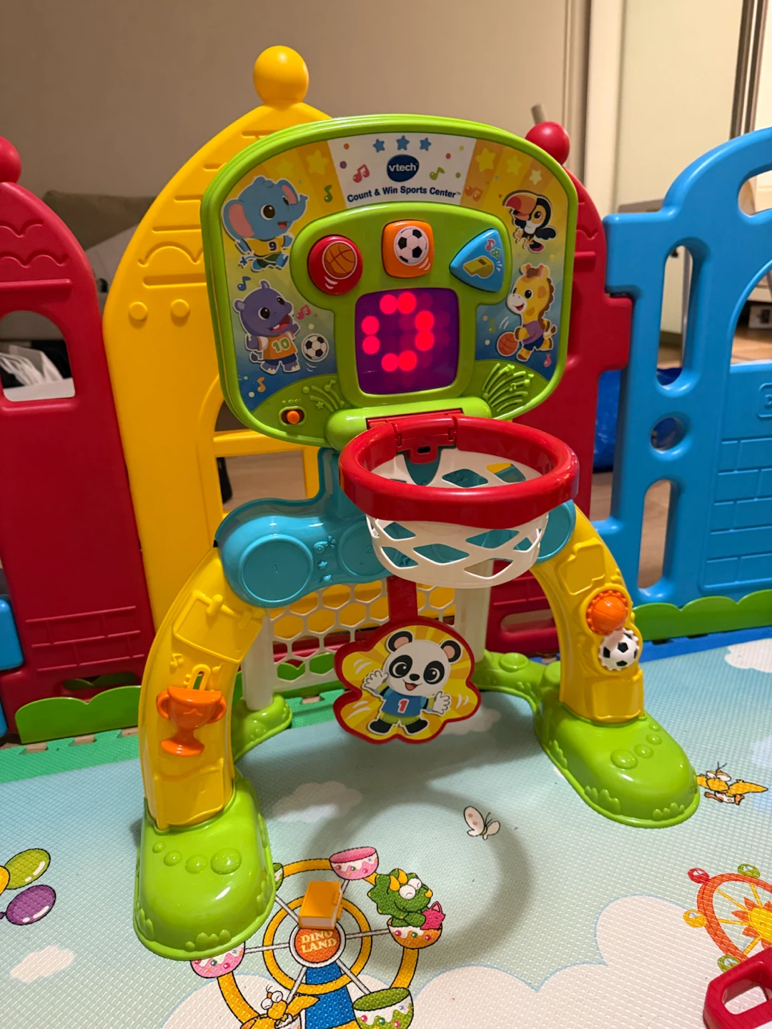 VTech Count & Win Sports Center - photo 2