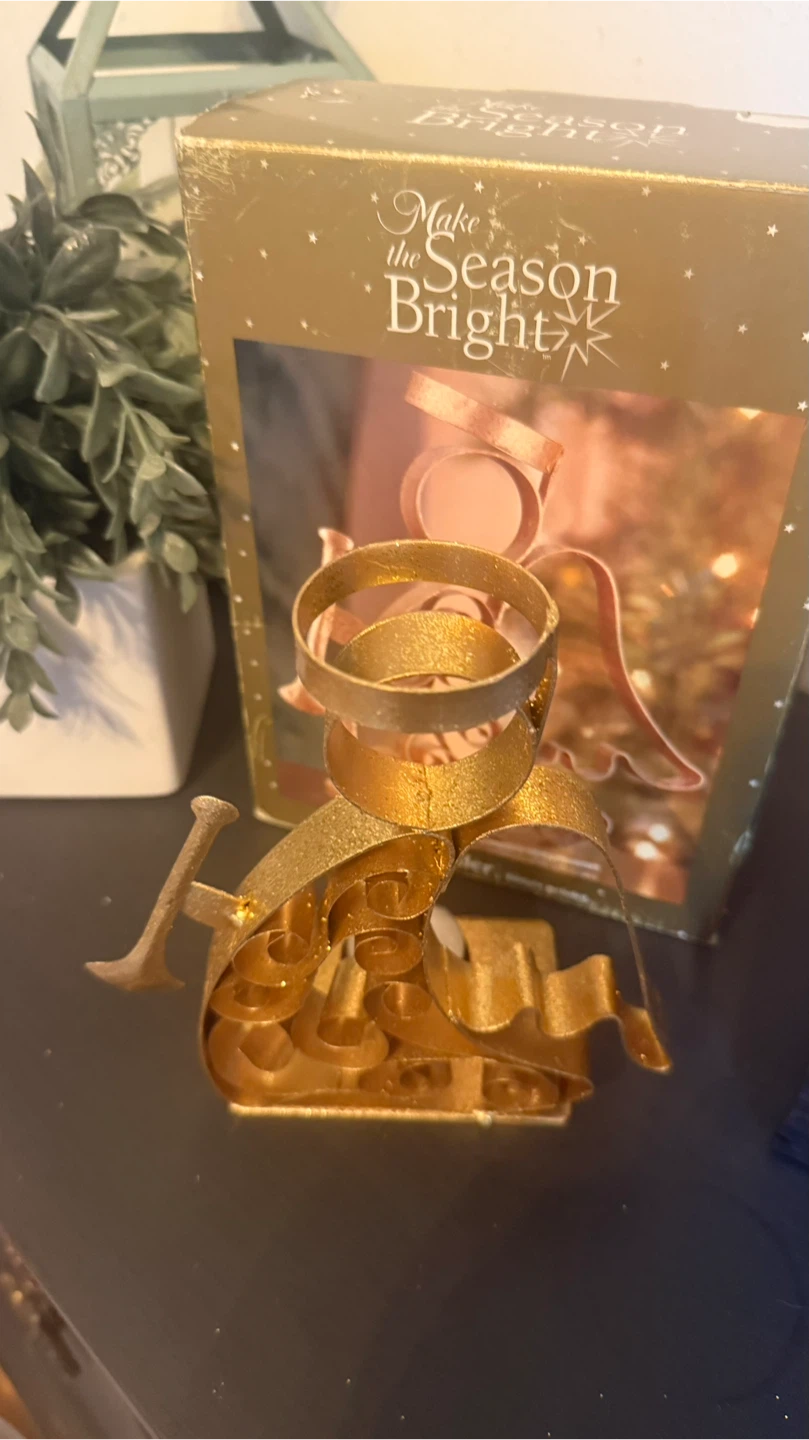 Gold Angel Candle Holder - photo 2