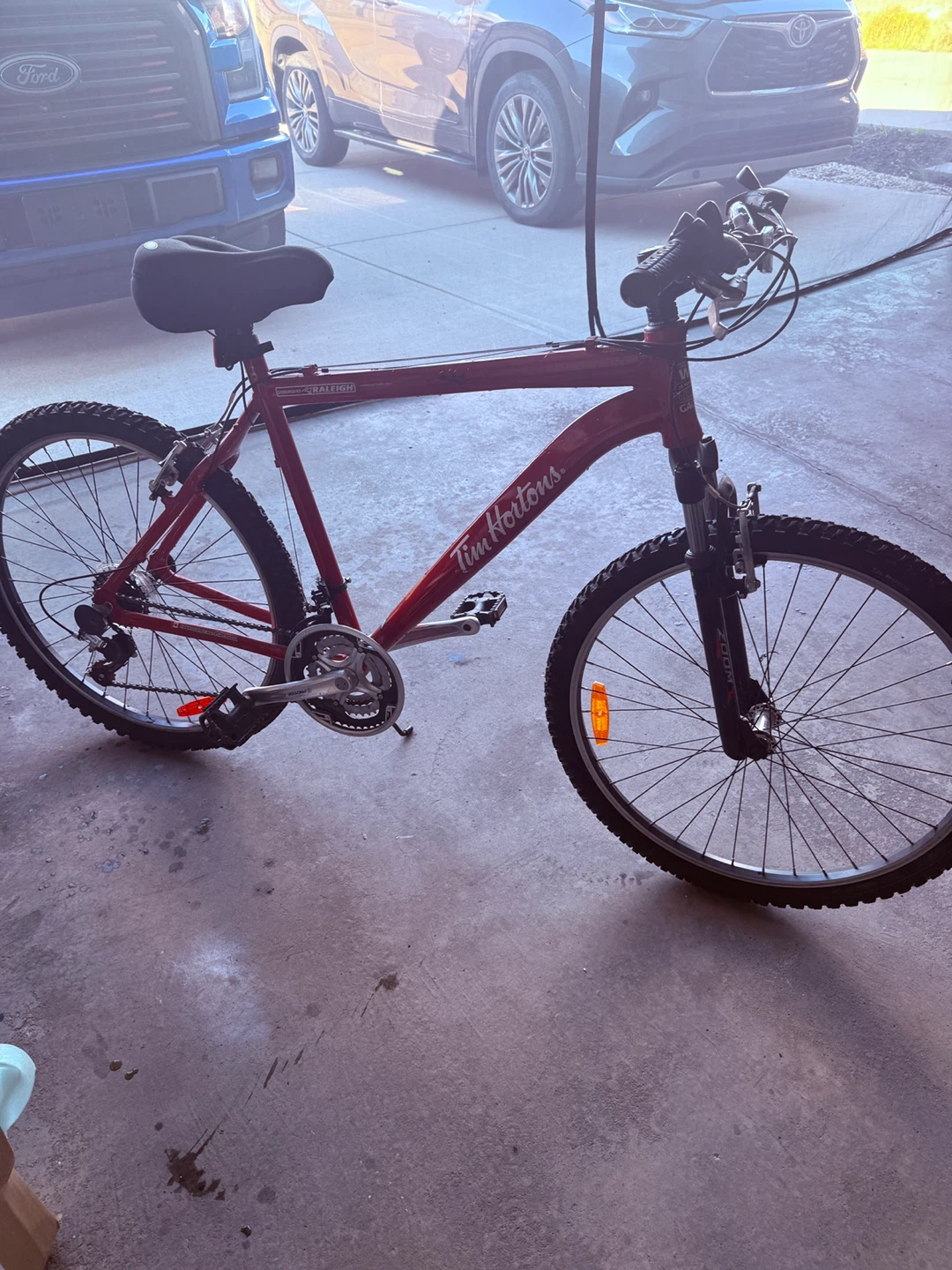 Red Tim Hortons Mountain Bike - photo 2