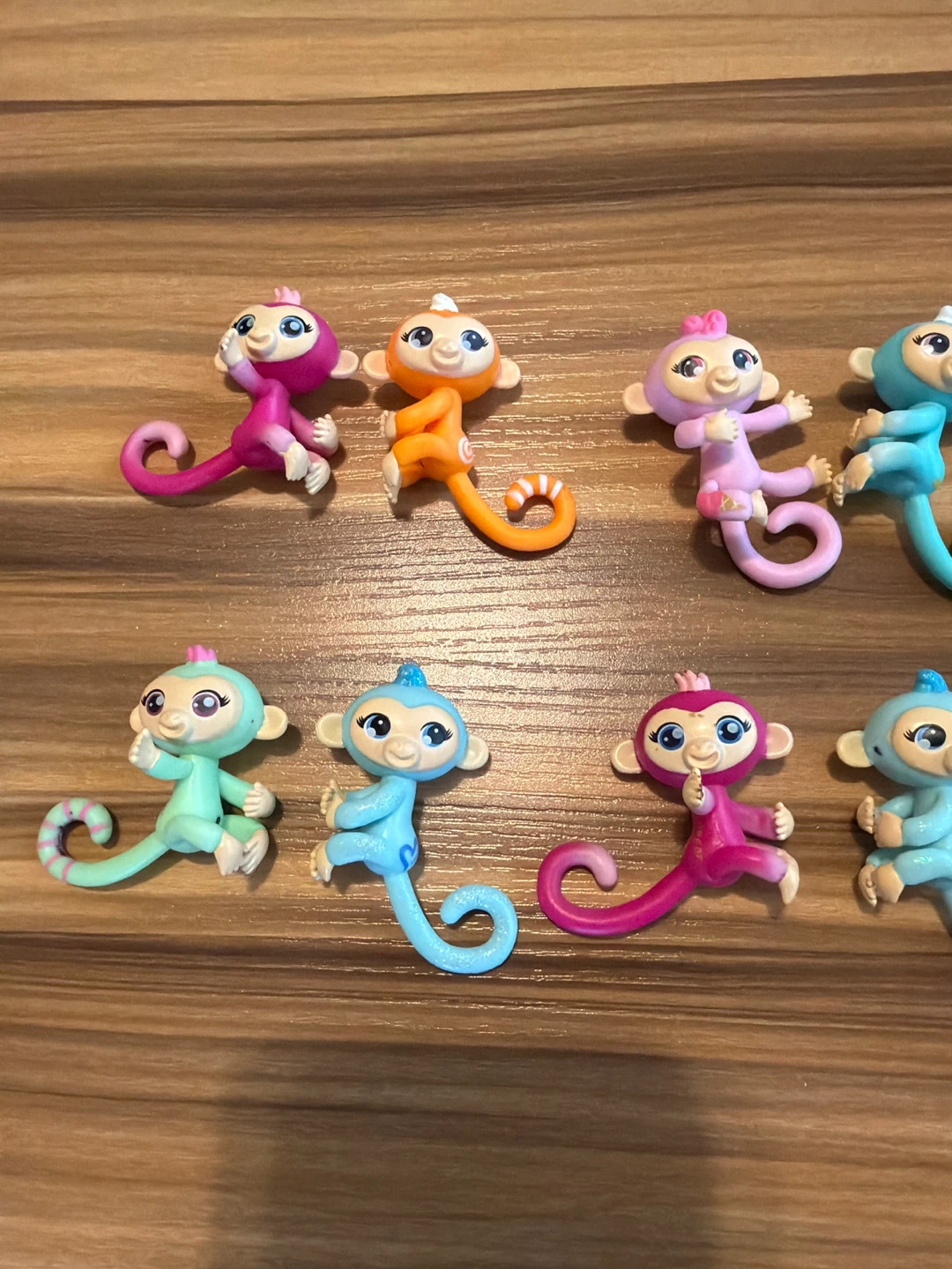 LOT of 11 Fingerlings MINI Monkey Toys - photo 3