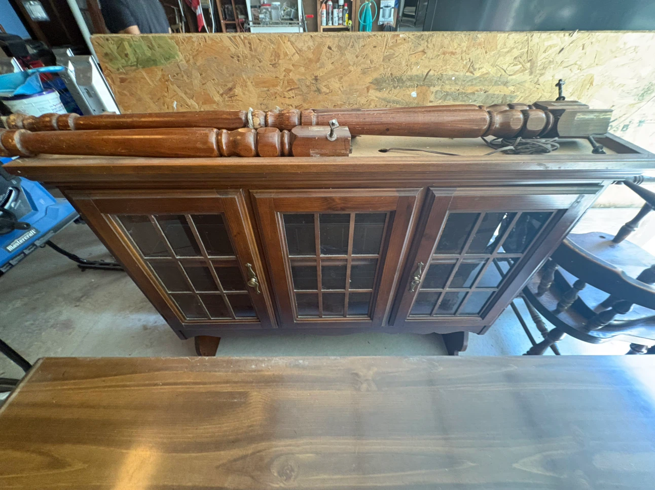 FREE table and extension, 4 chairs, hutch and buffet. - photo 5