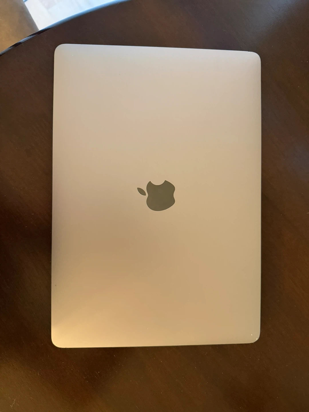 Apple MacBook Air 13-inch (2019)
