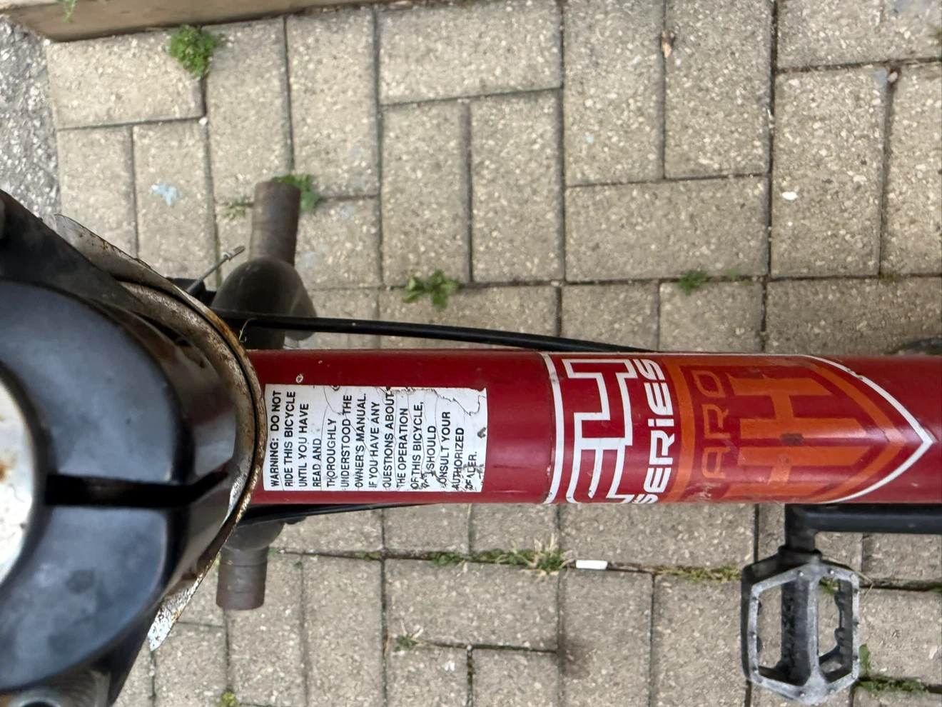 Red Haro BMX Bike- 20 - photo 3