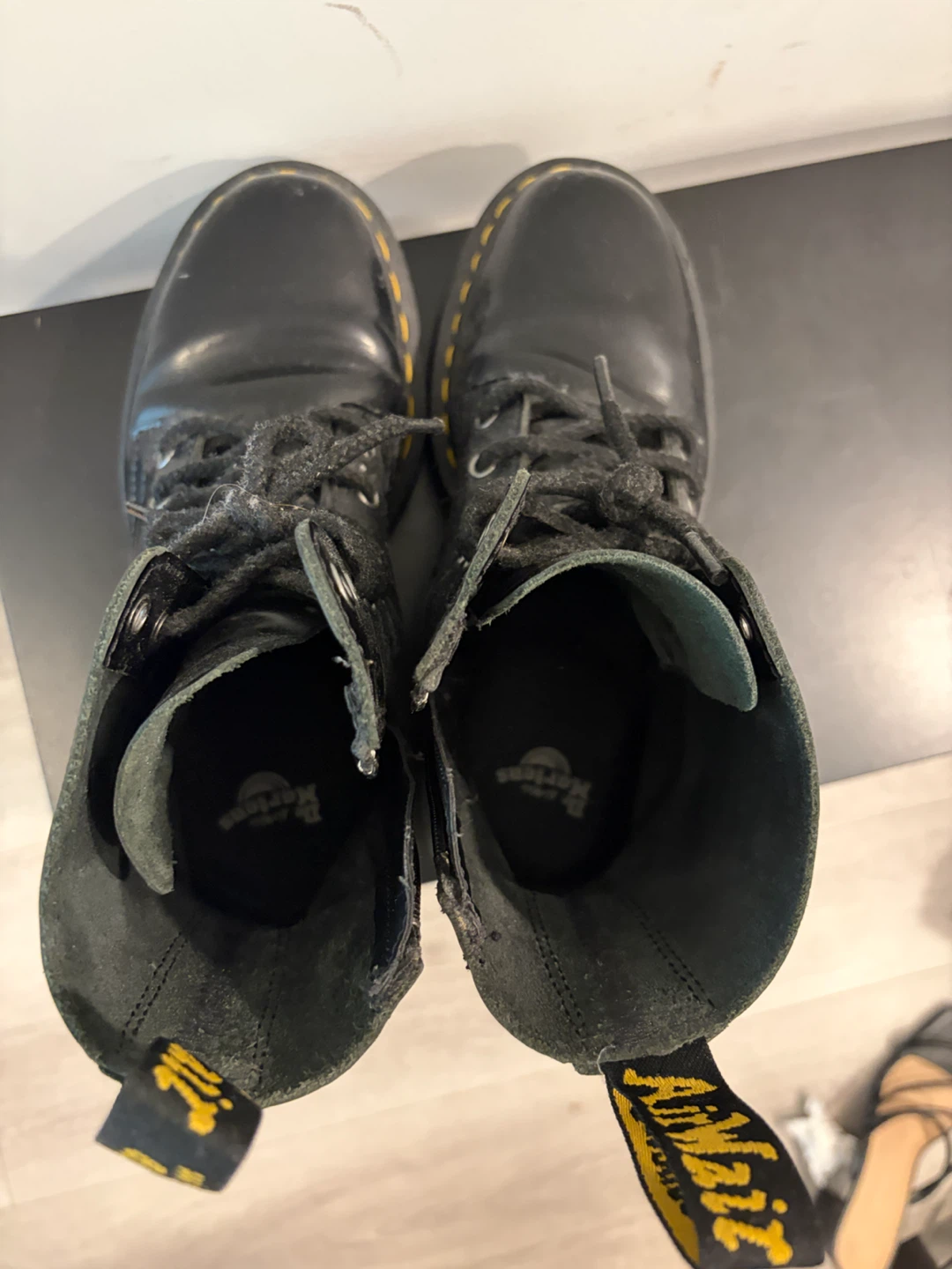 🌺Until 9/2🌺 Dr. Martens / Black Platform Boots - photo 3