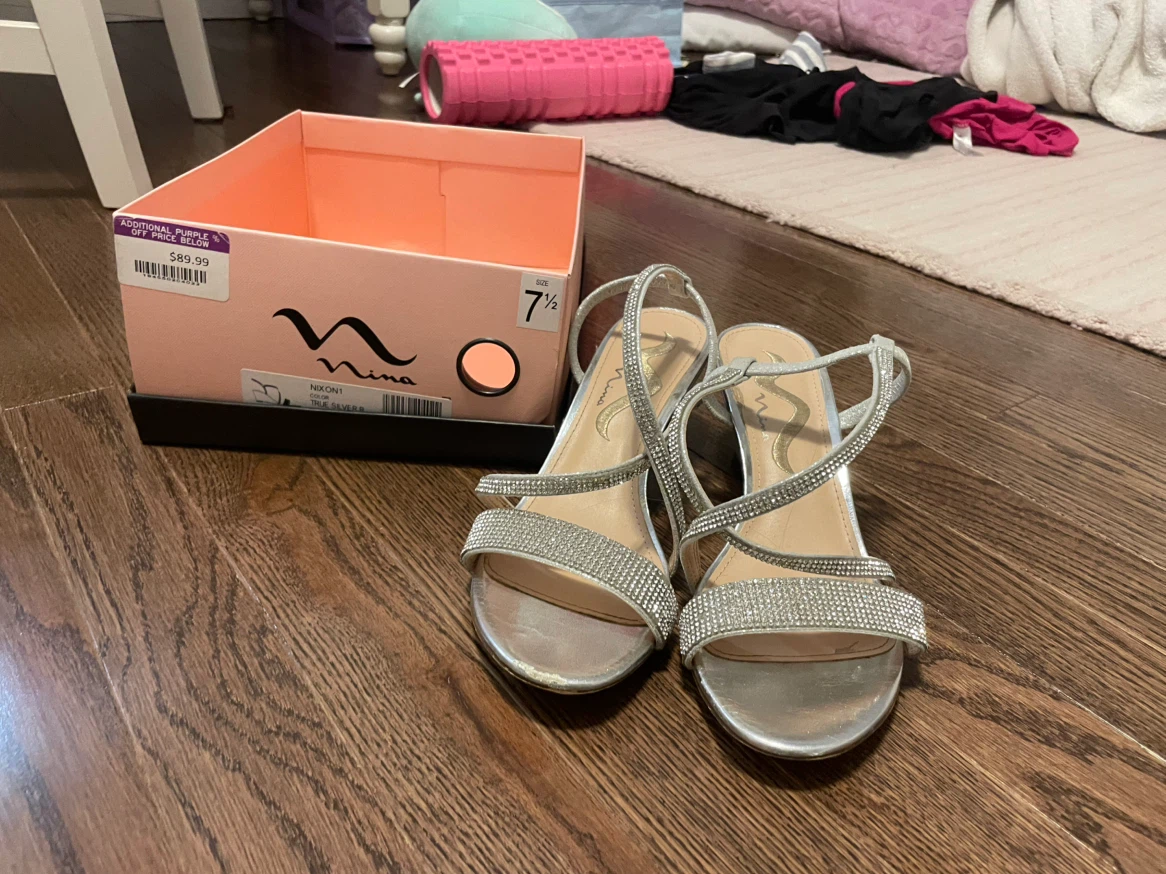 Nina Women's Silver Embellished Wedge Heels Size 7.5 - photo 2