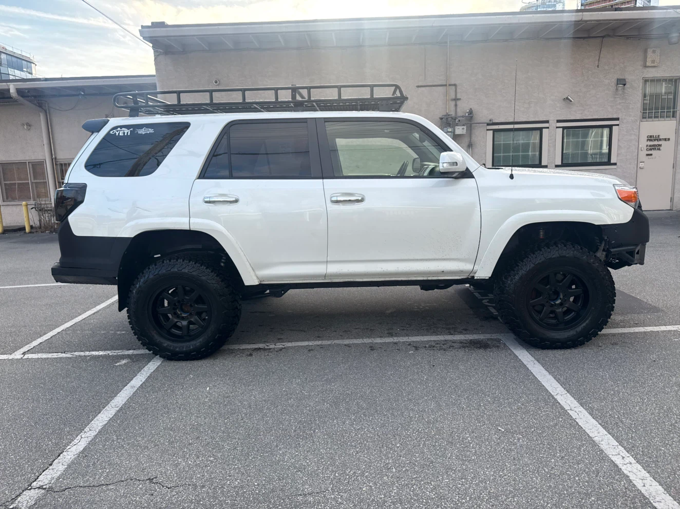 2013 Toyota 4Runner - photo 2
