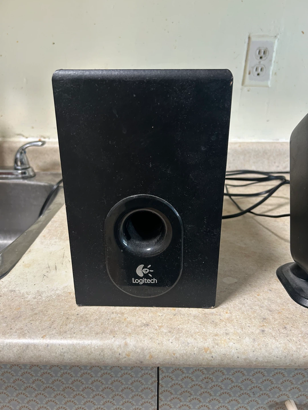 Logitech X-230 Speaker System - photo 3