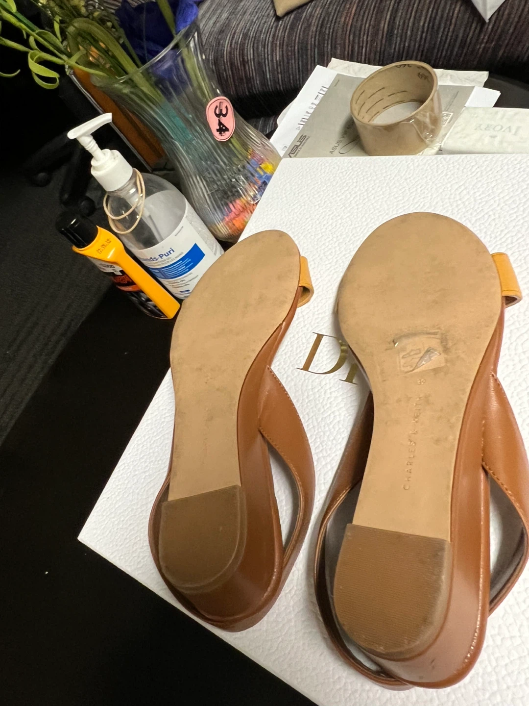 CHARLES $ KEITH SANDALS SIZE 39 - photo 5