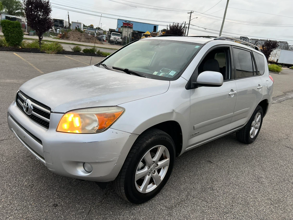 2007 Toyota RAV4 one owner runs perfect - photo 3