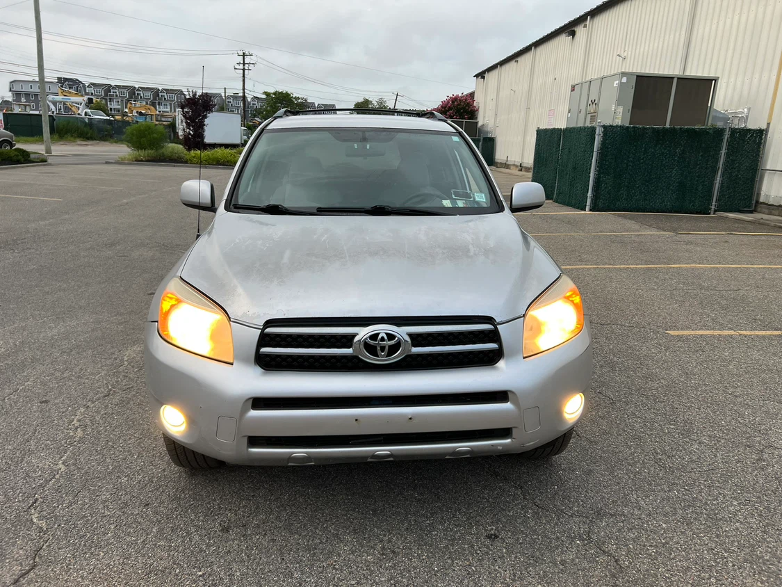 2007 Toyota RAV4 one owner runs perfect - photo 5