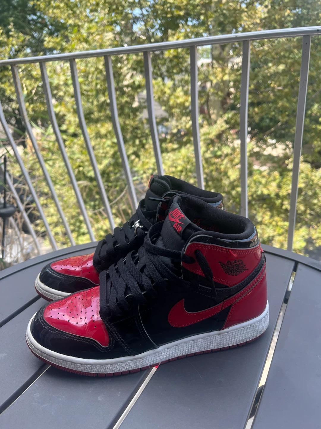 Jordan 1 Patent Bred - photo 2