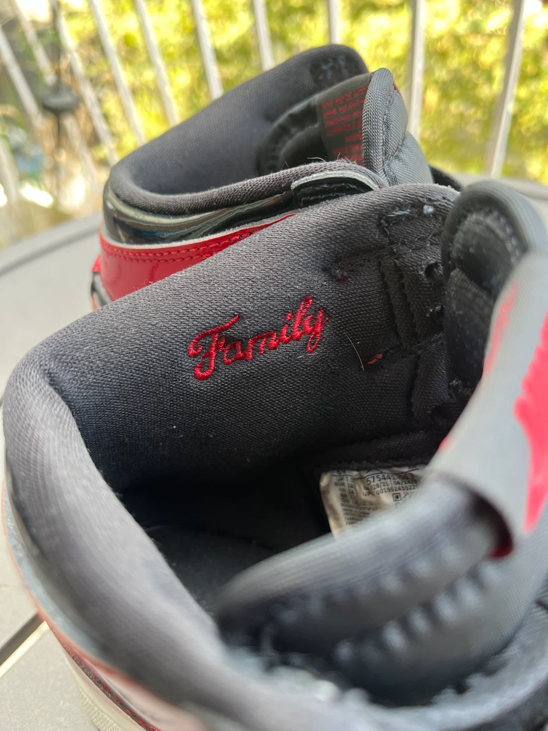 Jordan 1 Patent Bred - photo 5