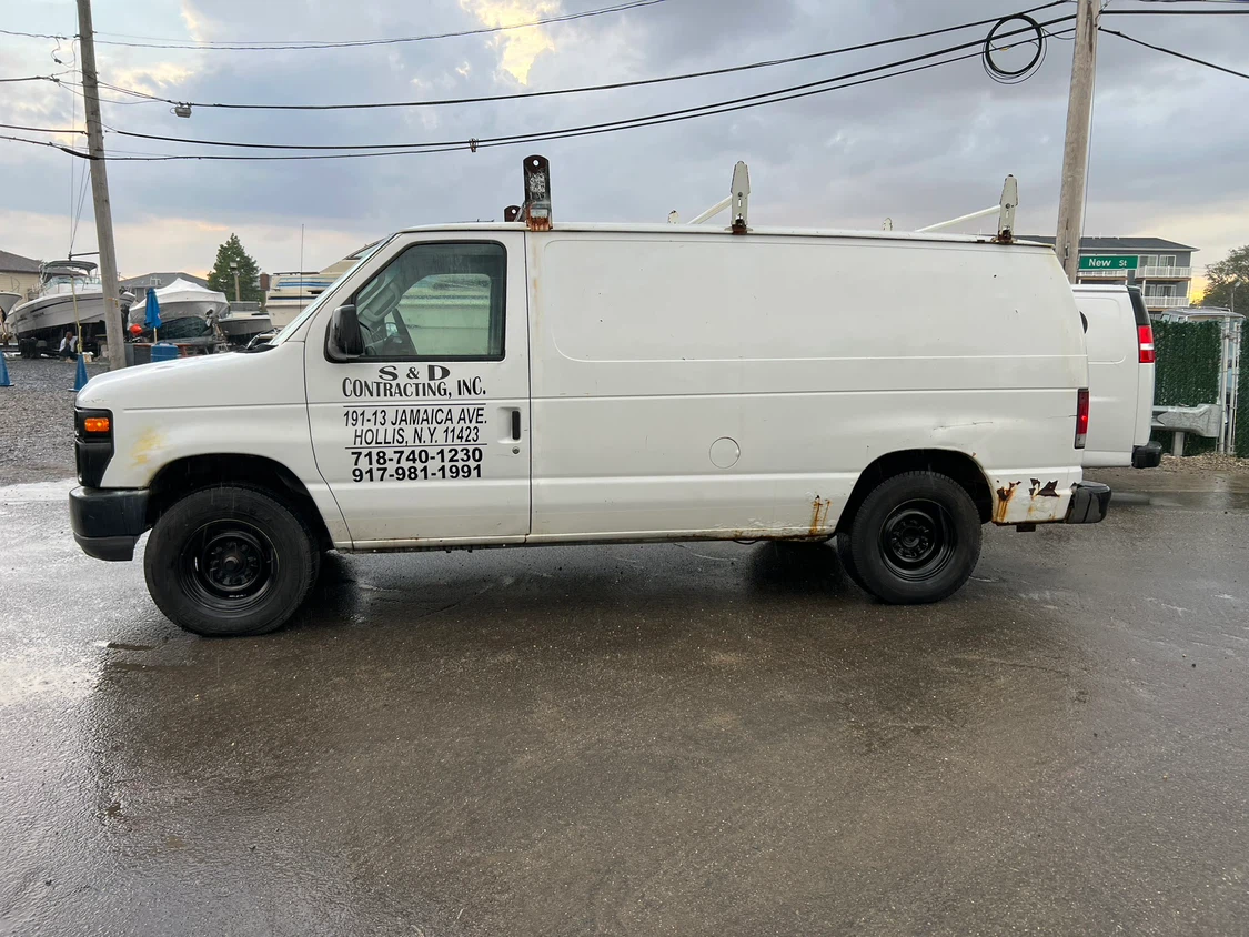 2009 Ford E-250 Super Duty Van Very reliable Fleet maintained