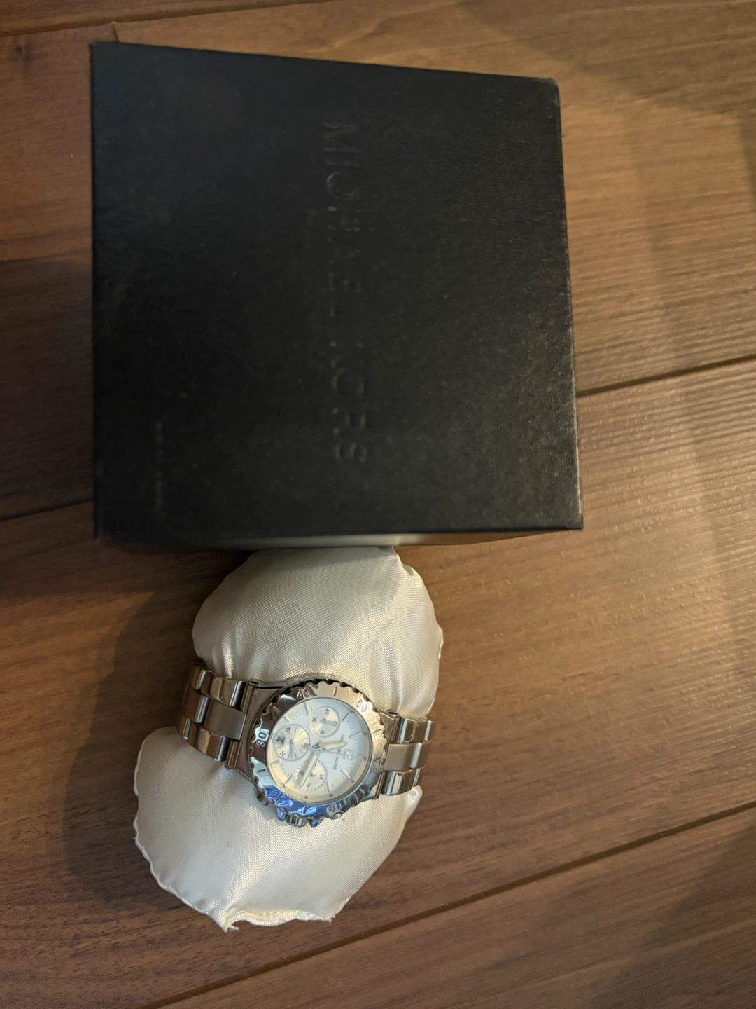 Michael Kors Women’s Watch - photo 3