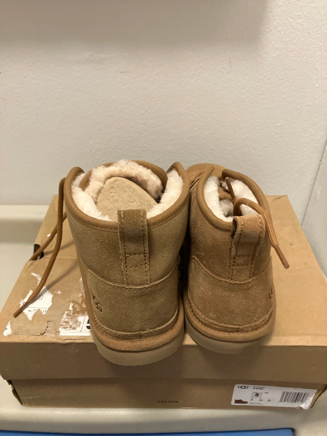 UGG Neumel Chukka Boots - Size 8 - photo 4