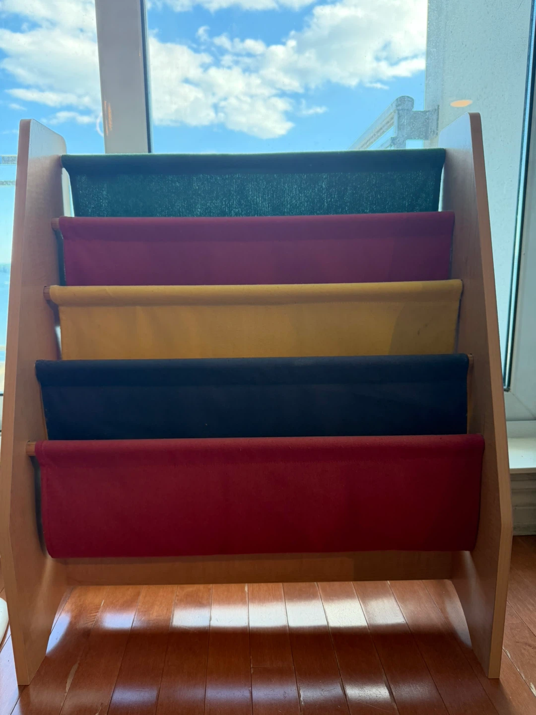 Wooden Kids Book Display Shelf