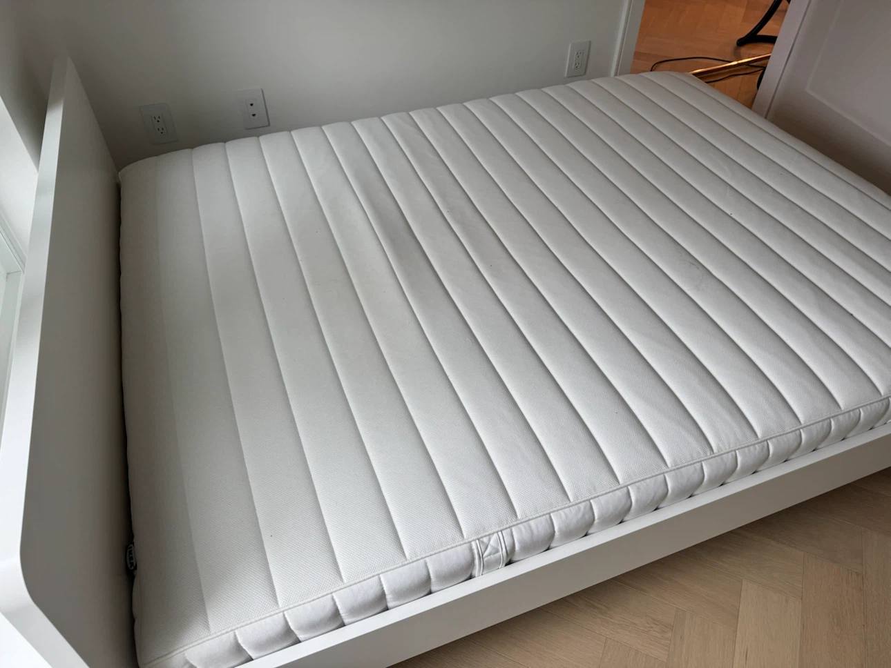 IKEA Tarva Twin Bed Frame with Mattress - photo 3