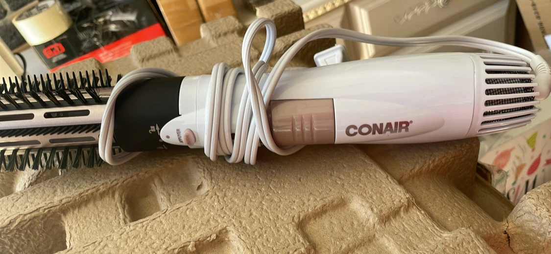 Conair 2-in-1 Hot Air Styling Brush - photo 2