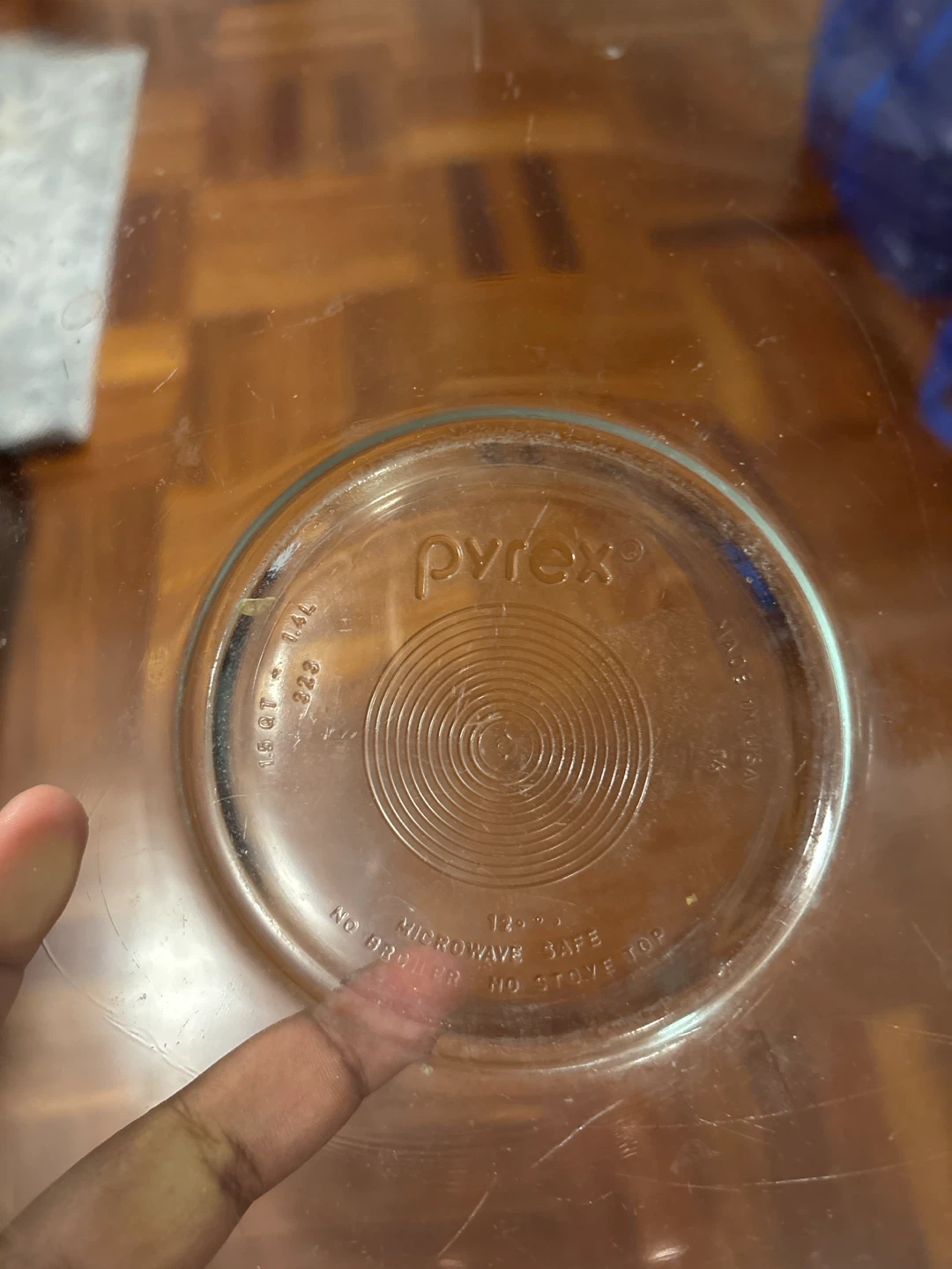 Pyrex Glass Mixing Bowls - photo 2