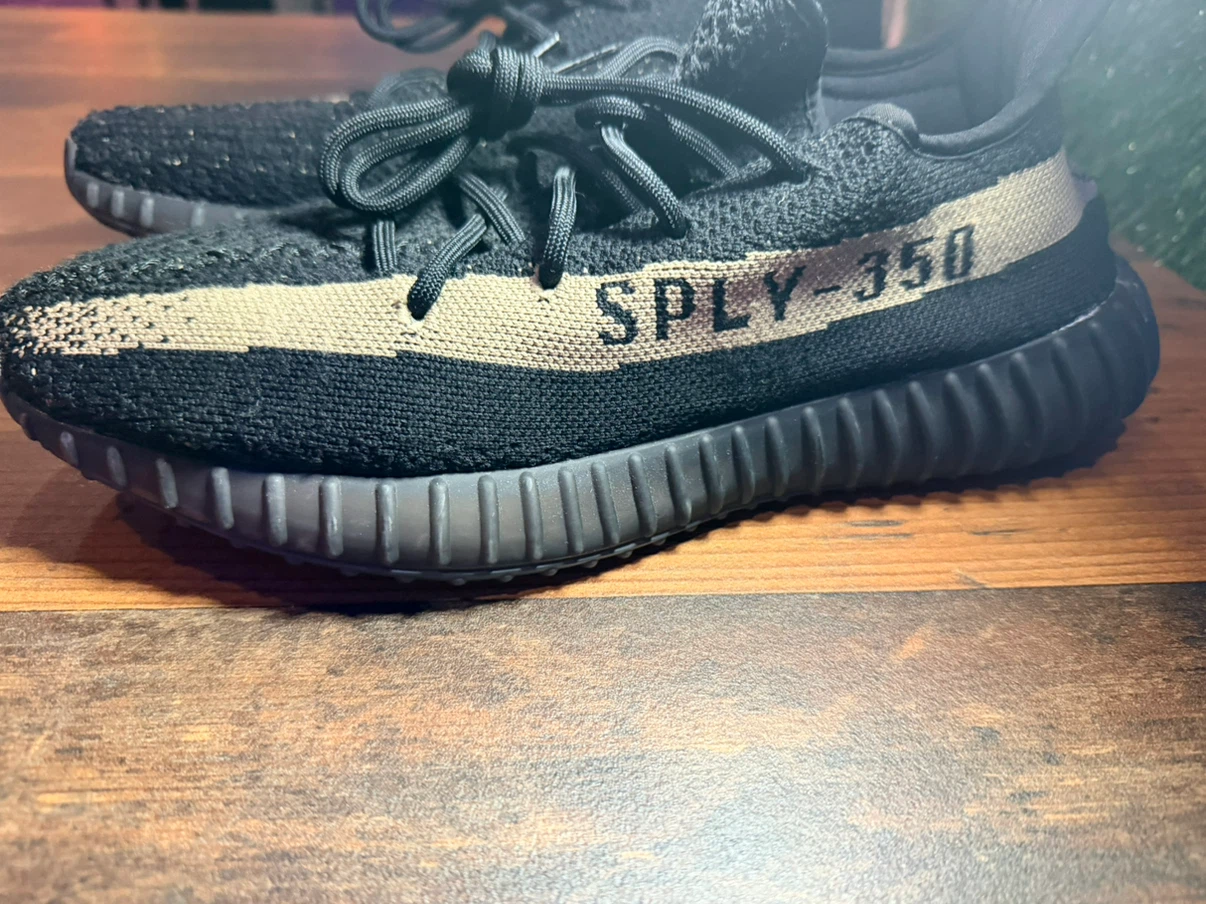 Adidas Yeezy Boost 350 V2 size 10 used - photo 5