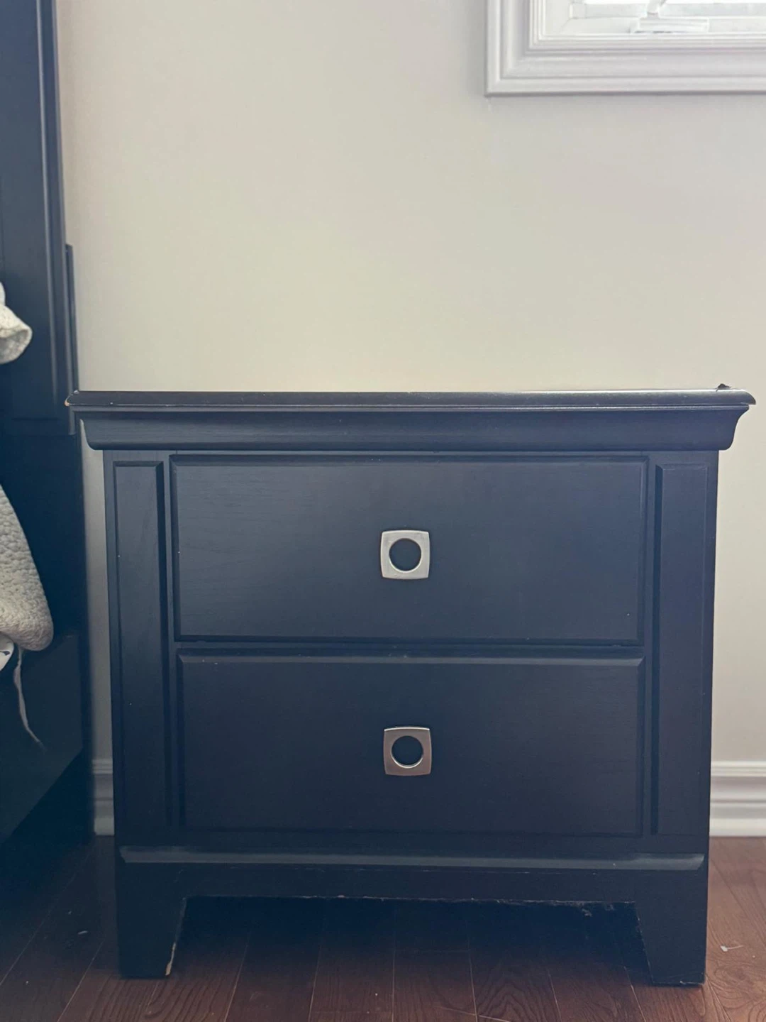 Dark Wood Dresser with Mirror and Matching Nightstands - photo 2