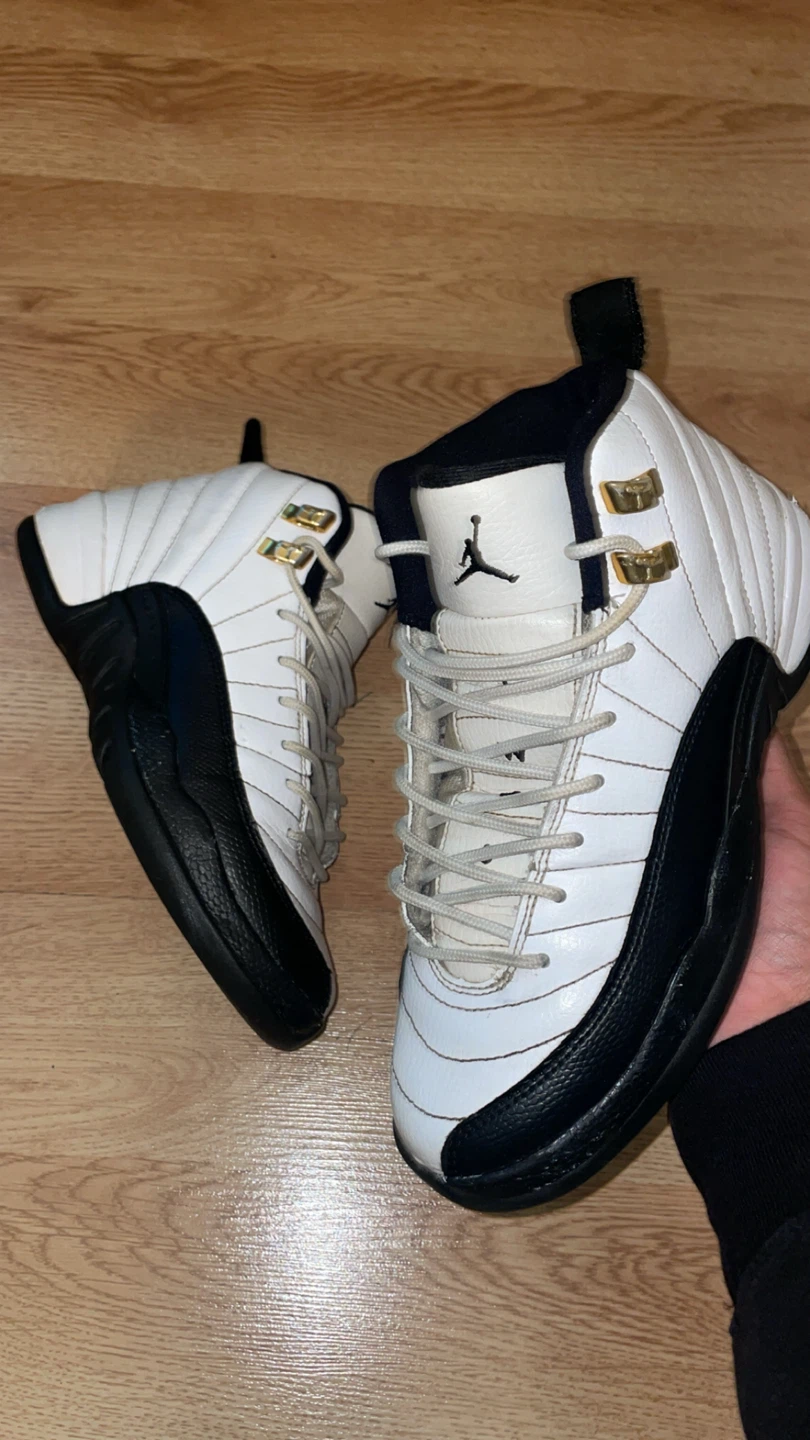 Jordan 12 size 4.5y 15$ - photo 5