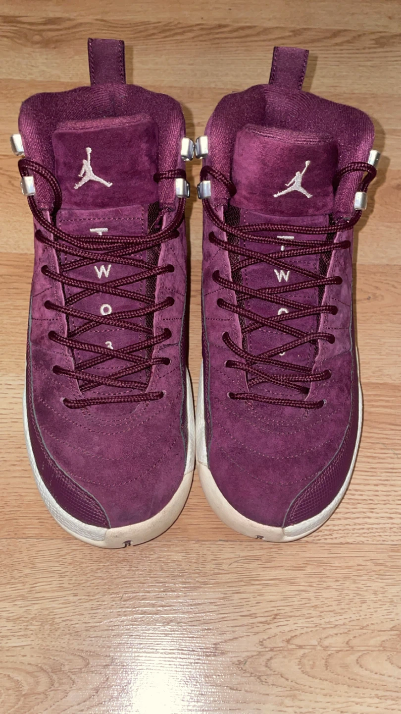 Air Jordan 12 size 6y 20$ - photo 2