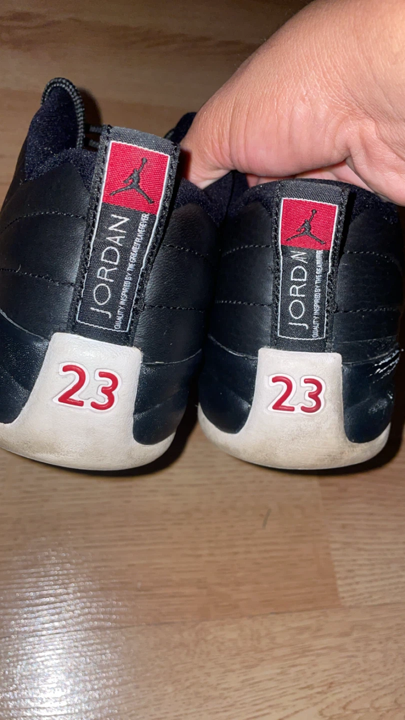 Air Jordan 12 size 6.5y 15$ - photo 5