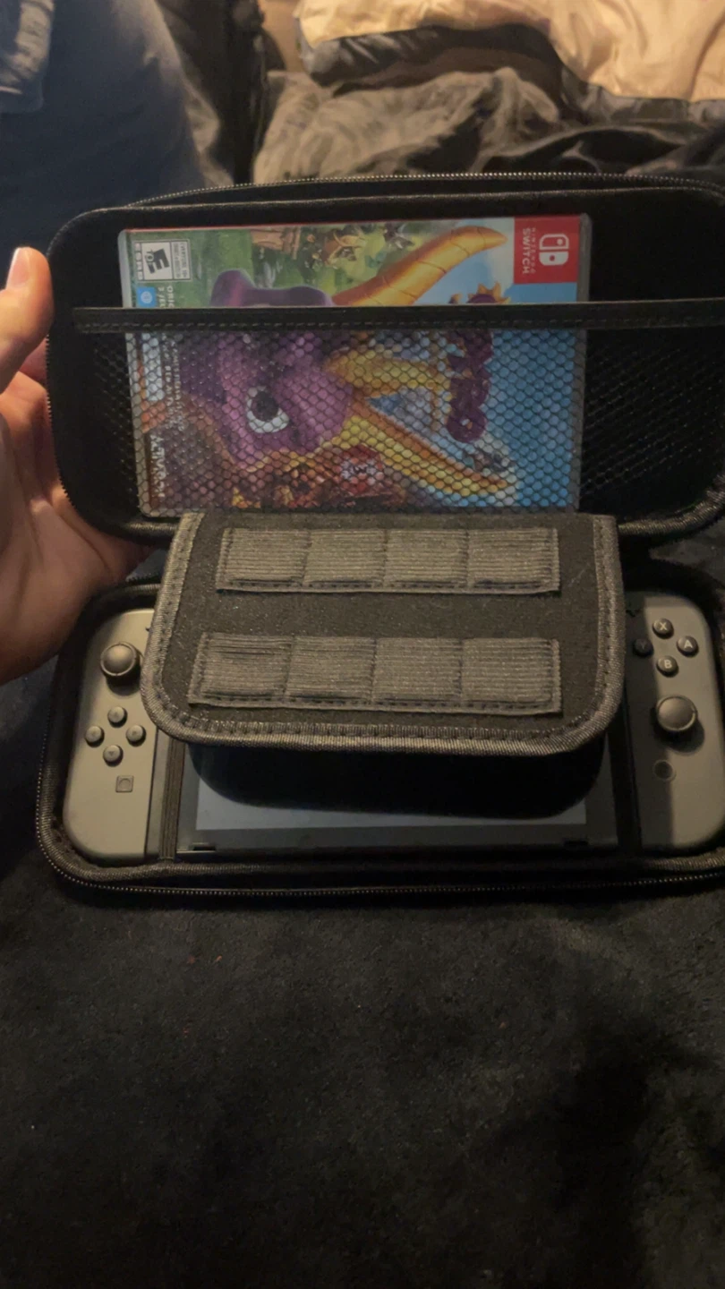 Nintendo Switch Console with Spyro Reignited Trilogy Game - photo 2
