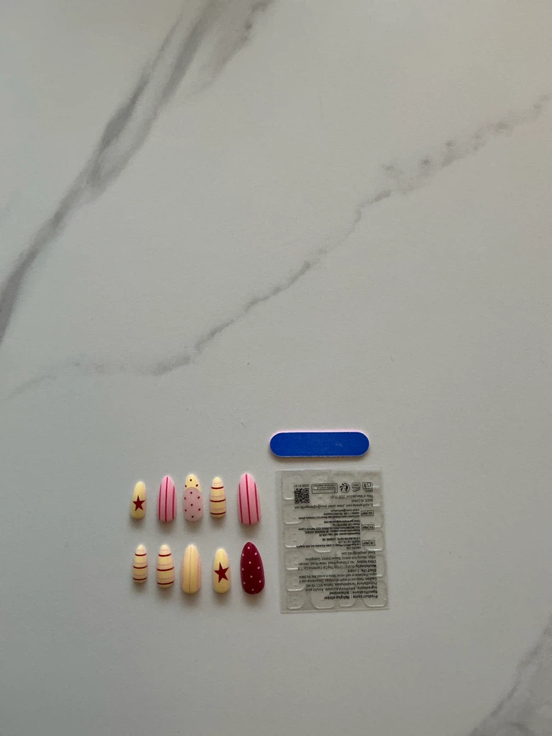 Set of Nails with File and sticky tabs - photo 2