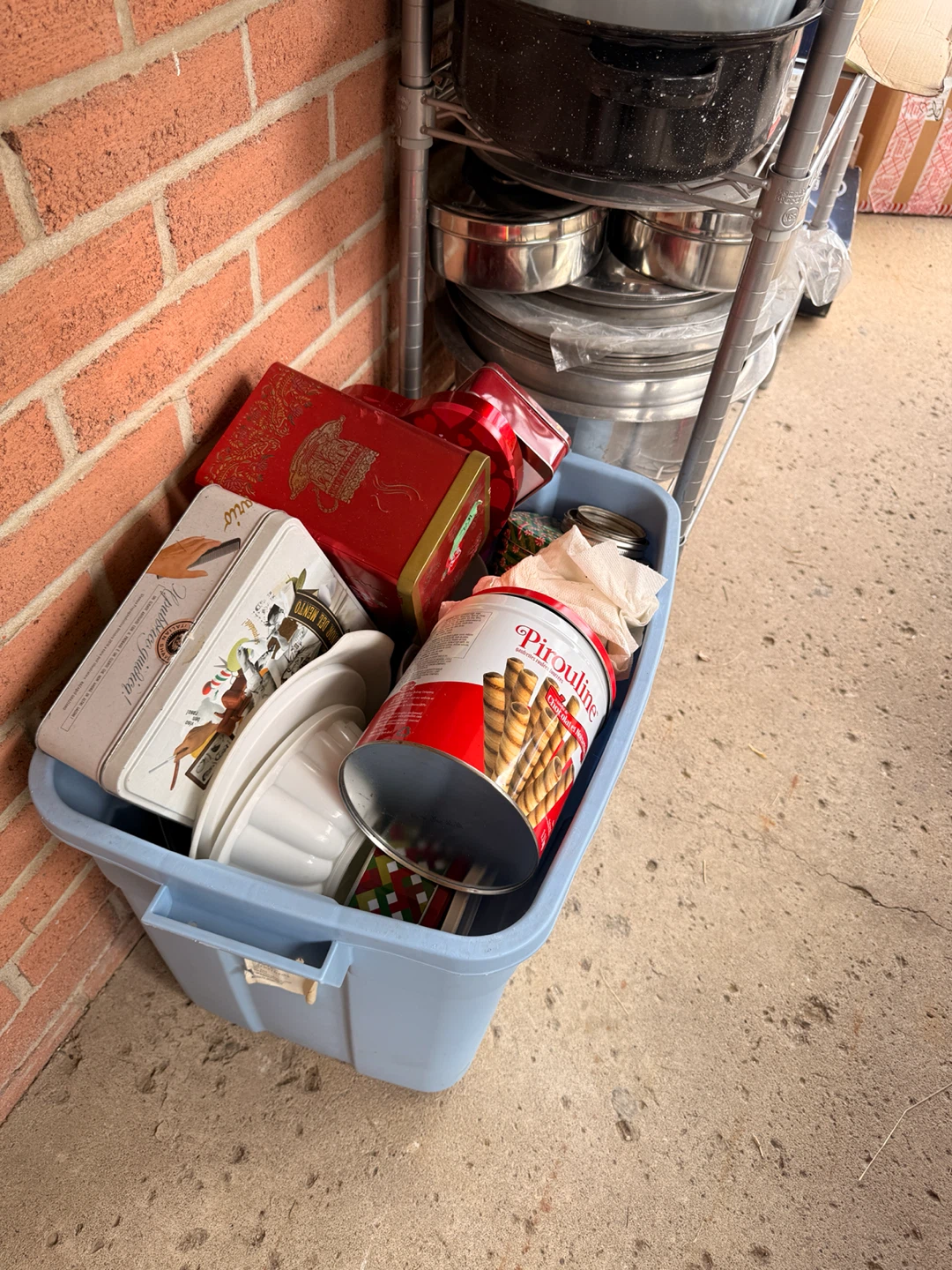 GARAGE SALE IN BRAMPTON - photo 4