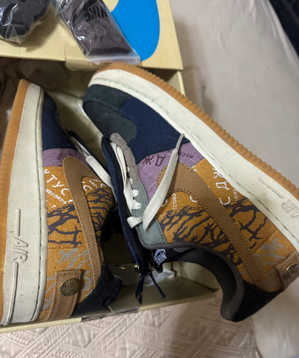 Travis Scott Cactus Jack AF1 - photo 2