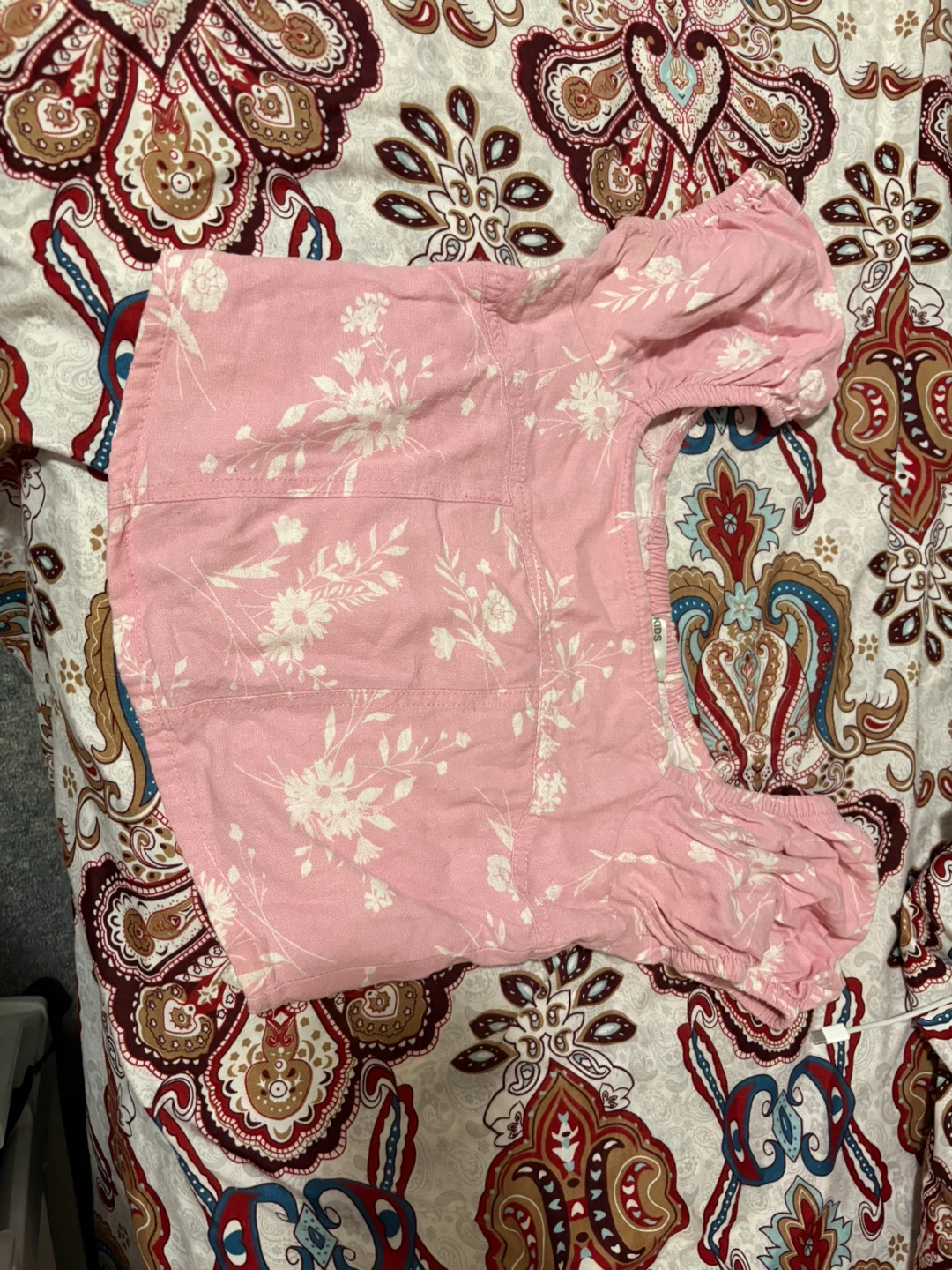Cropped floral teens shirt