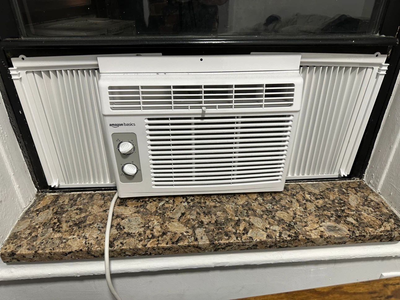 Amazon Basics Window Air Conditioner