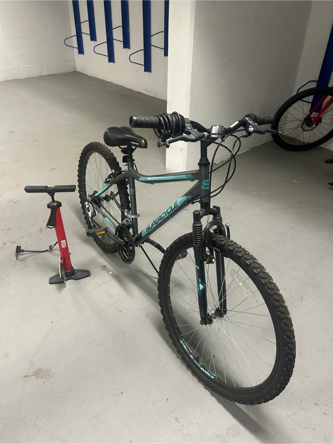 Supercycle Nitro Mountain Bike with Pump - photo 2