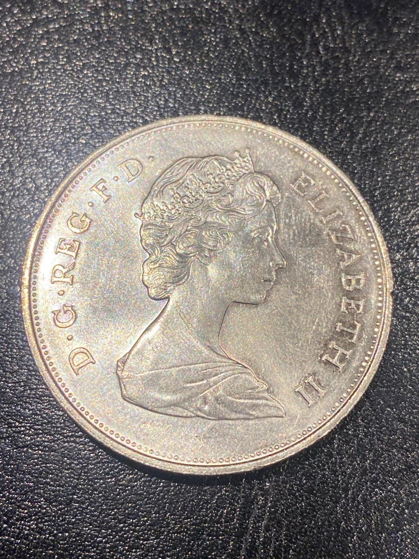 Queen Elizabeth The Queen Mother 1980 Coin - photo 2