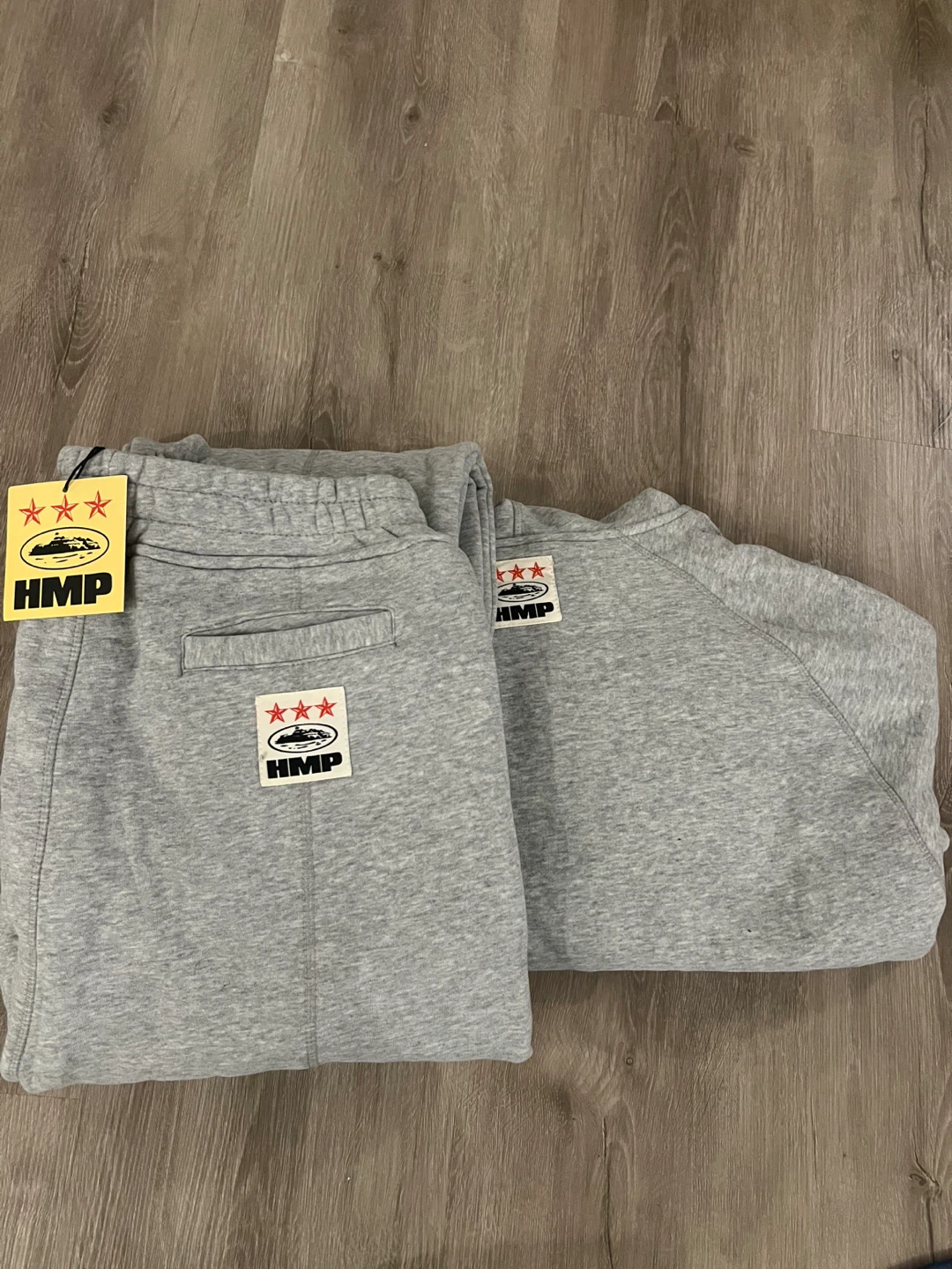 Corteiz tracksuit size small - photo 2