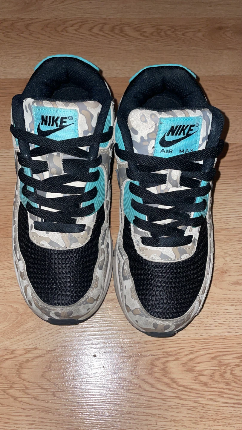 Nike Air Max 90 size 4y 15$ - photo 2