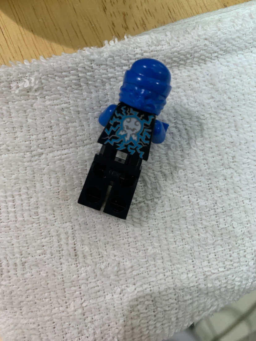 AUTHENTIC POSSESSION JAY NINJAGO MINIFIG SALE - photo 5