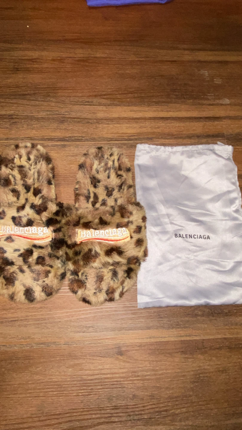 Balenciaga Leopard Print Fur Slides with Dust Bag