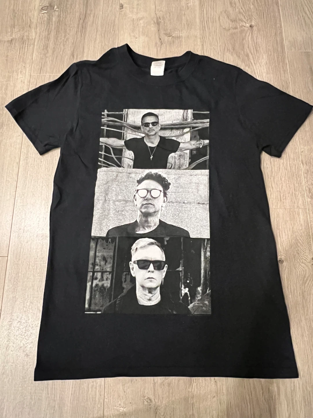 Depeche Mode Concert Tour T-Shirt Small