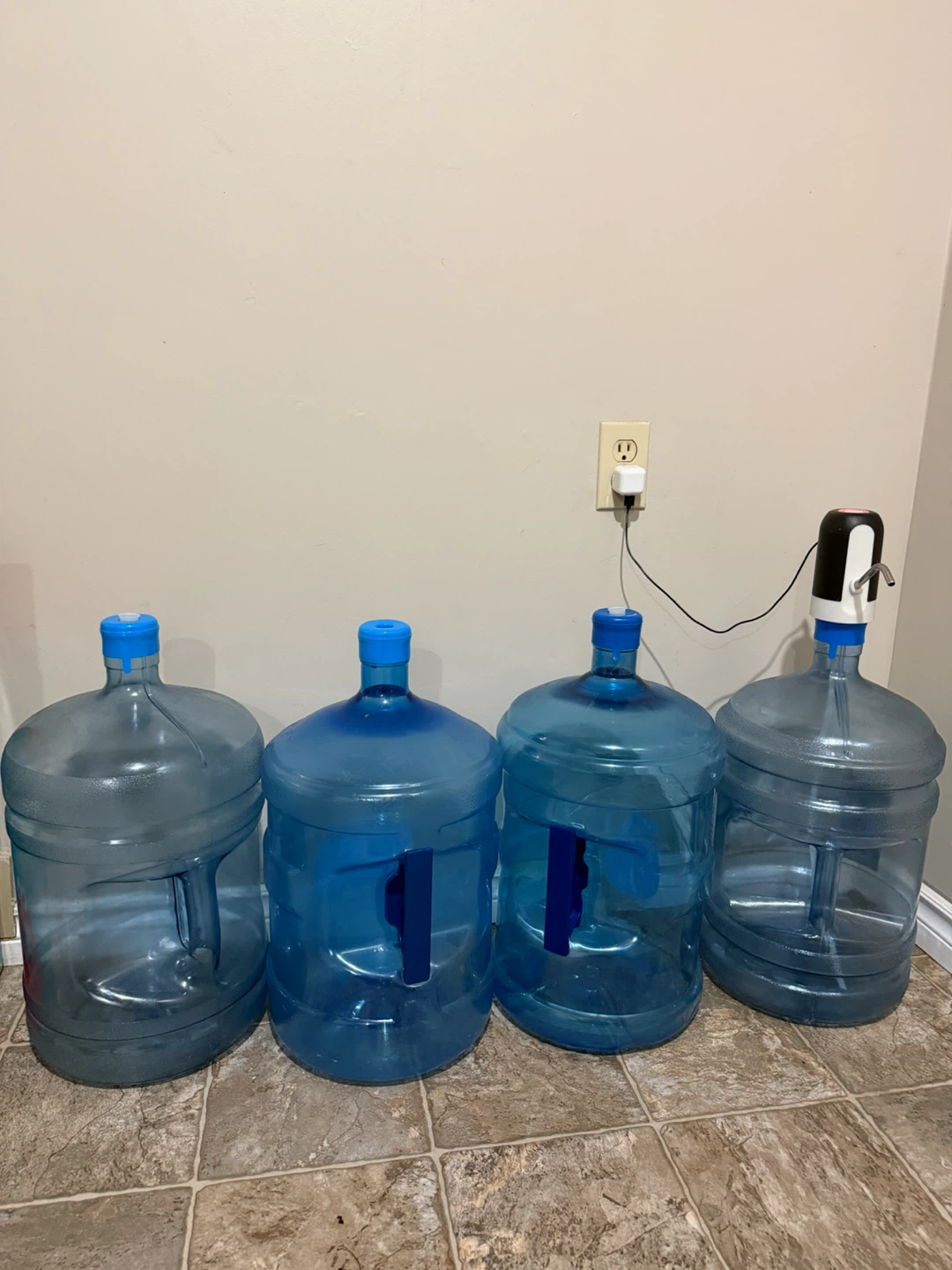 4 Water Jugs with Electric Pump