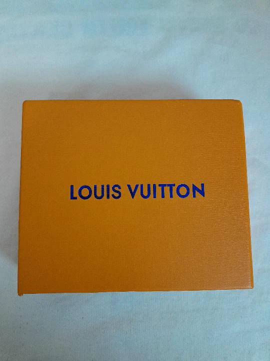 Black Louis Vuitton wallet (brand new)