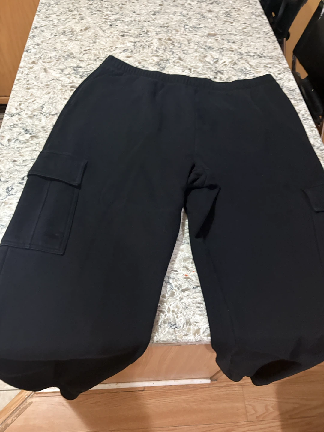 Aritzia Sweatfleece Cozy Fleece Cargo Pants