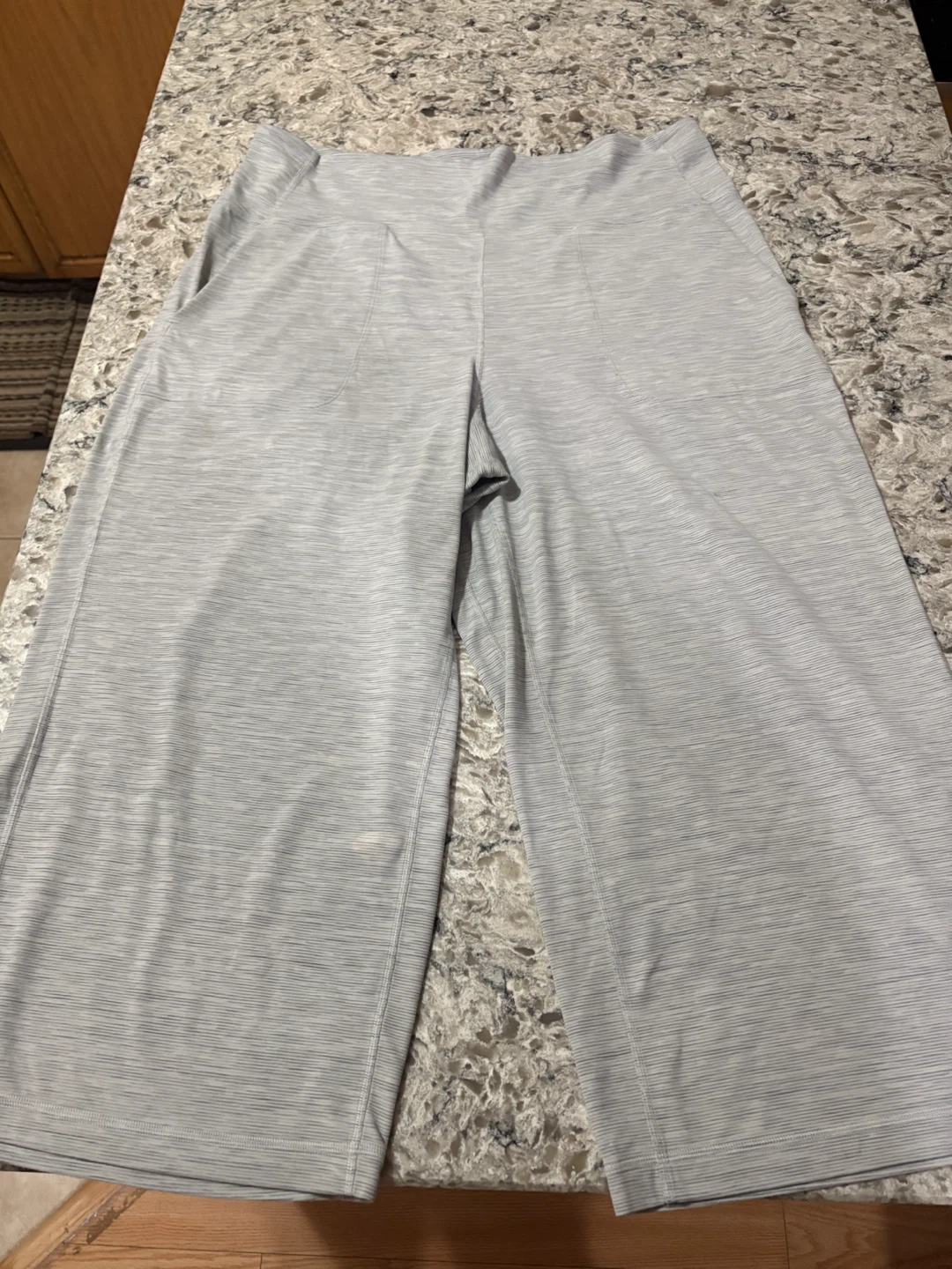 Lululemon Culottes Grey Striped
